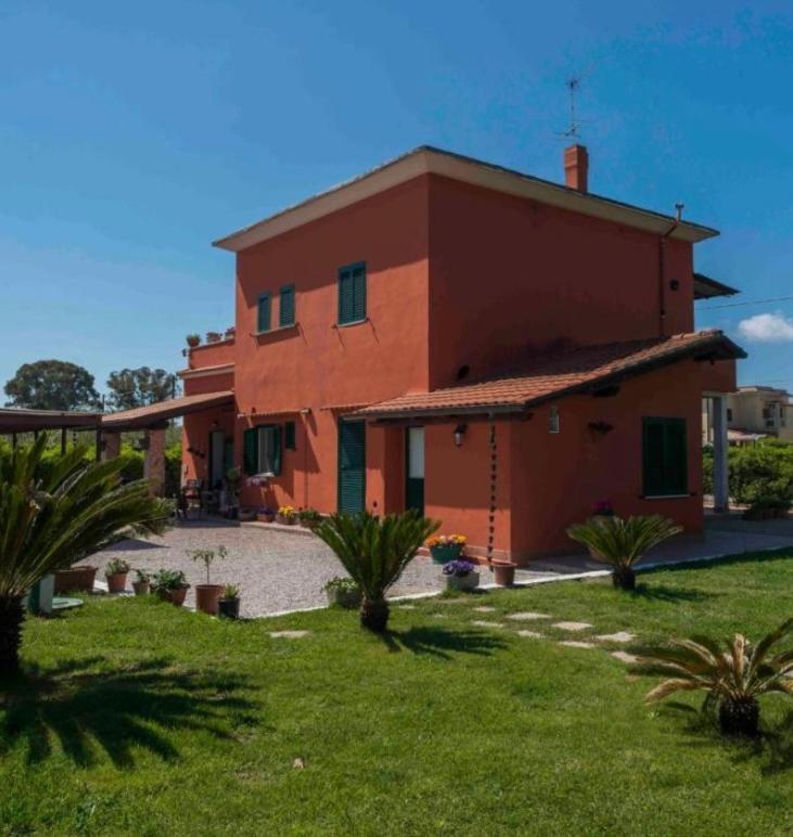 Bed and Breakfast La Locanda Di Andrea Il Pescatore Борго-Монтенеро Экстерьер фото